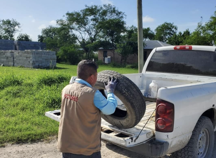 Intensifica Salud Tamaulipas campaña de descacharrización en prevención al dengue
